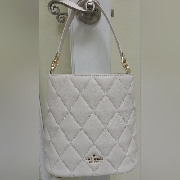 SOLD SOLD - Picture 2 of 16